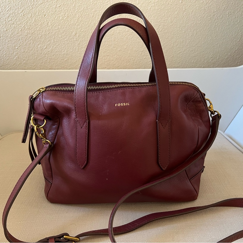 Fossil handbag